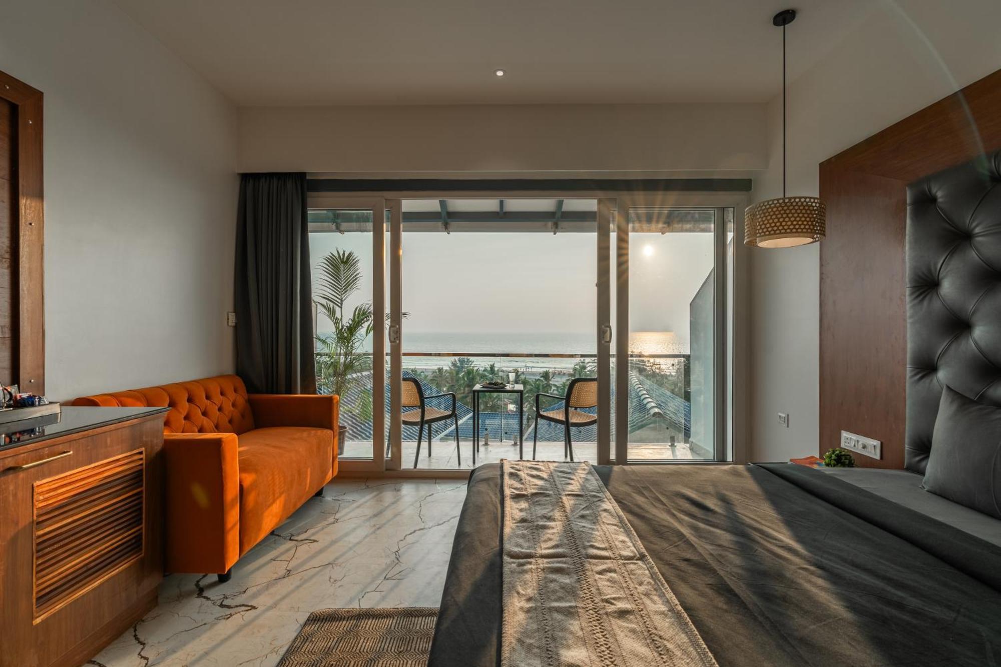 The Hosteller Goa, Mandrem Exterior photo